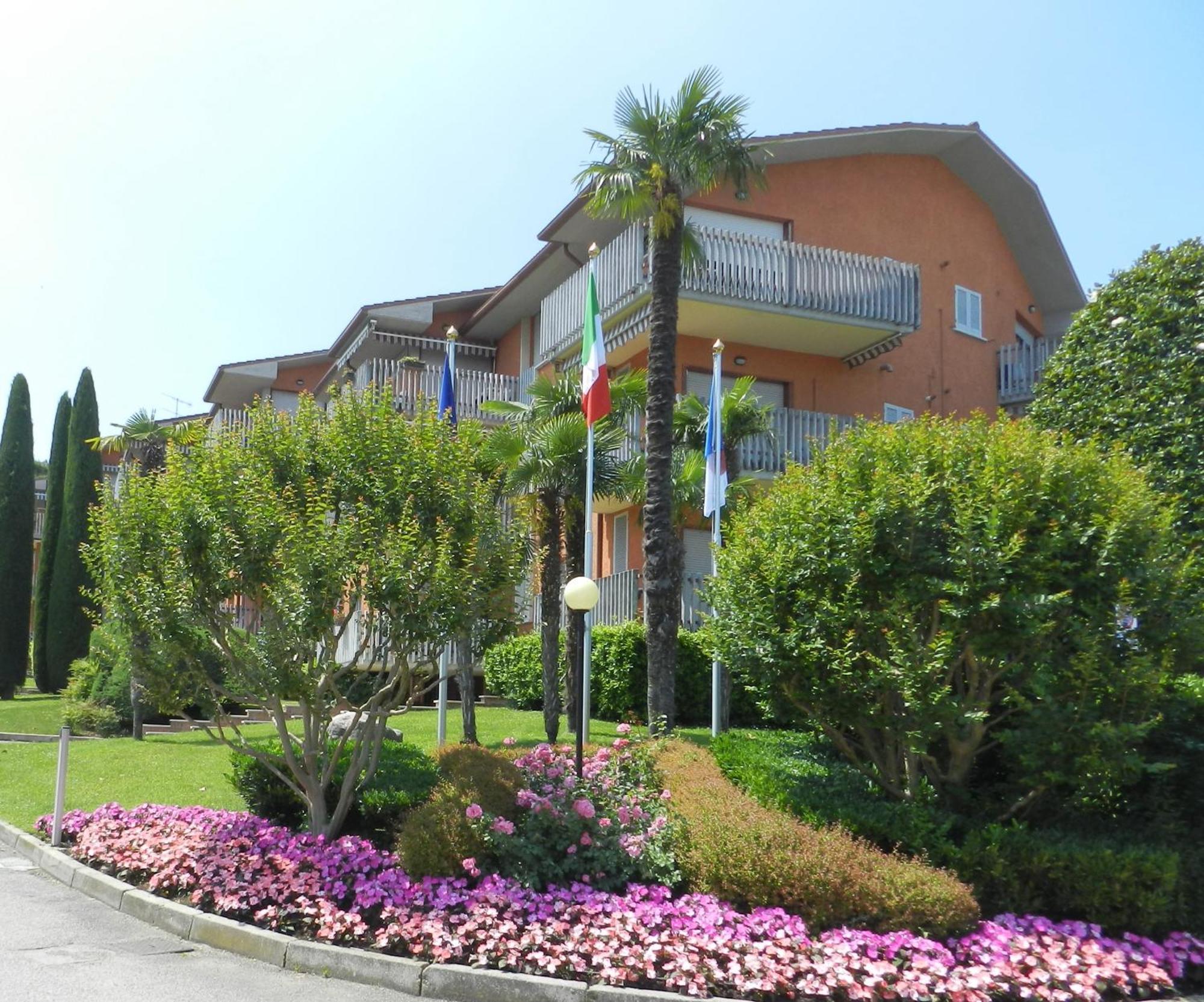 Appartamento Al Girasole Peschiera del Garda Esterno foto